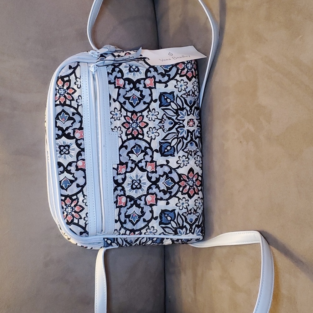 Vera Bradley crossbody purse